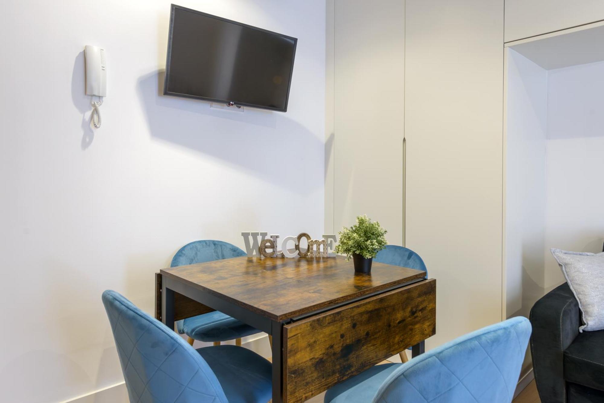 Gran Via New 2Br 1Bth Elevator Lejlighed Madrid Eksteriør billede