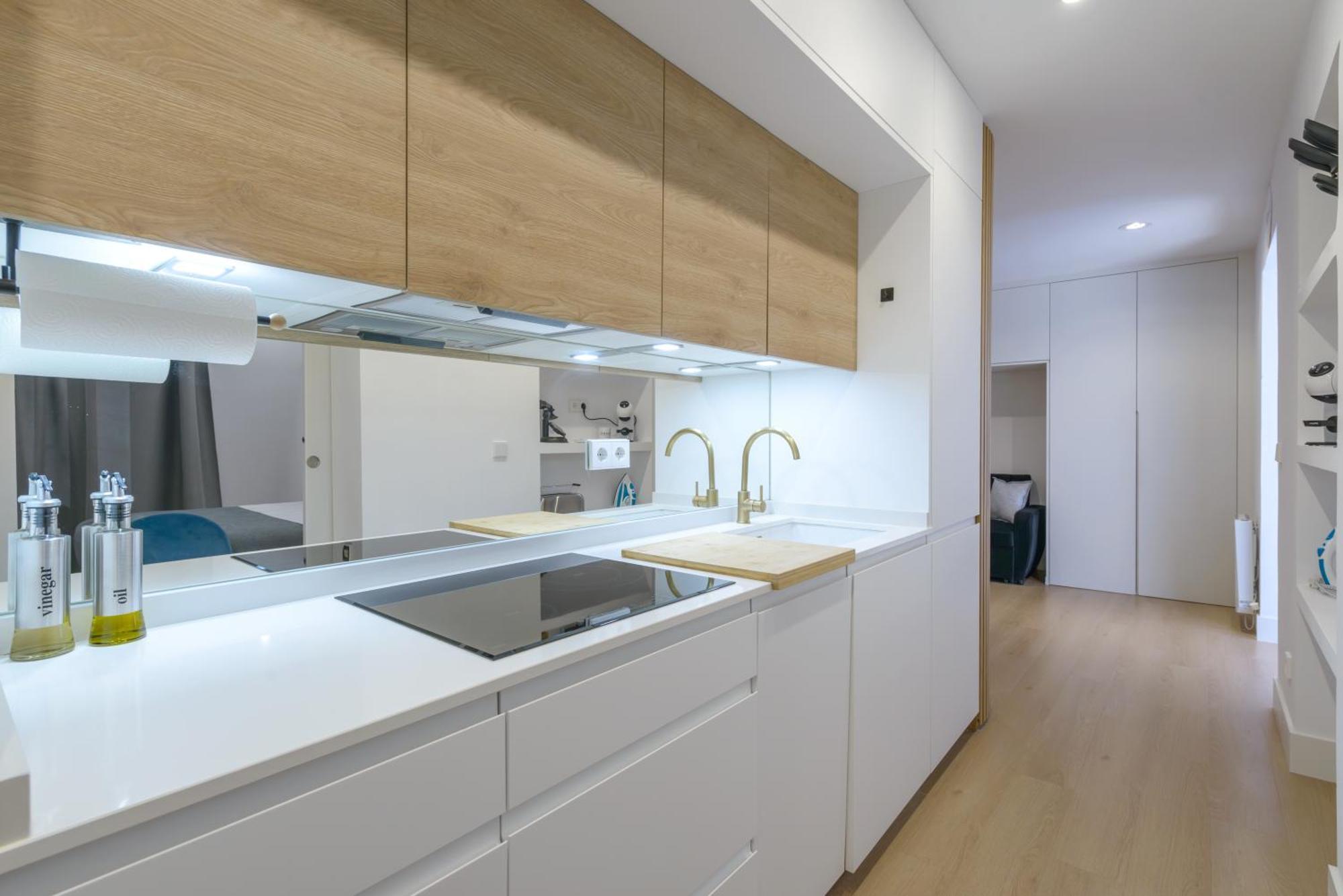 Gran Via New 2Br 1Bth Elevator Lejlighed Madrid Eksteriør billede