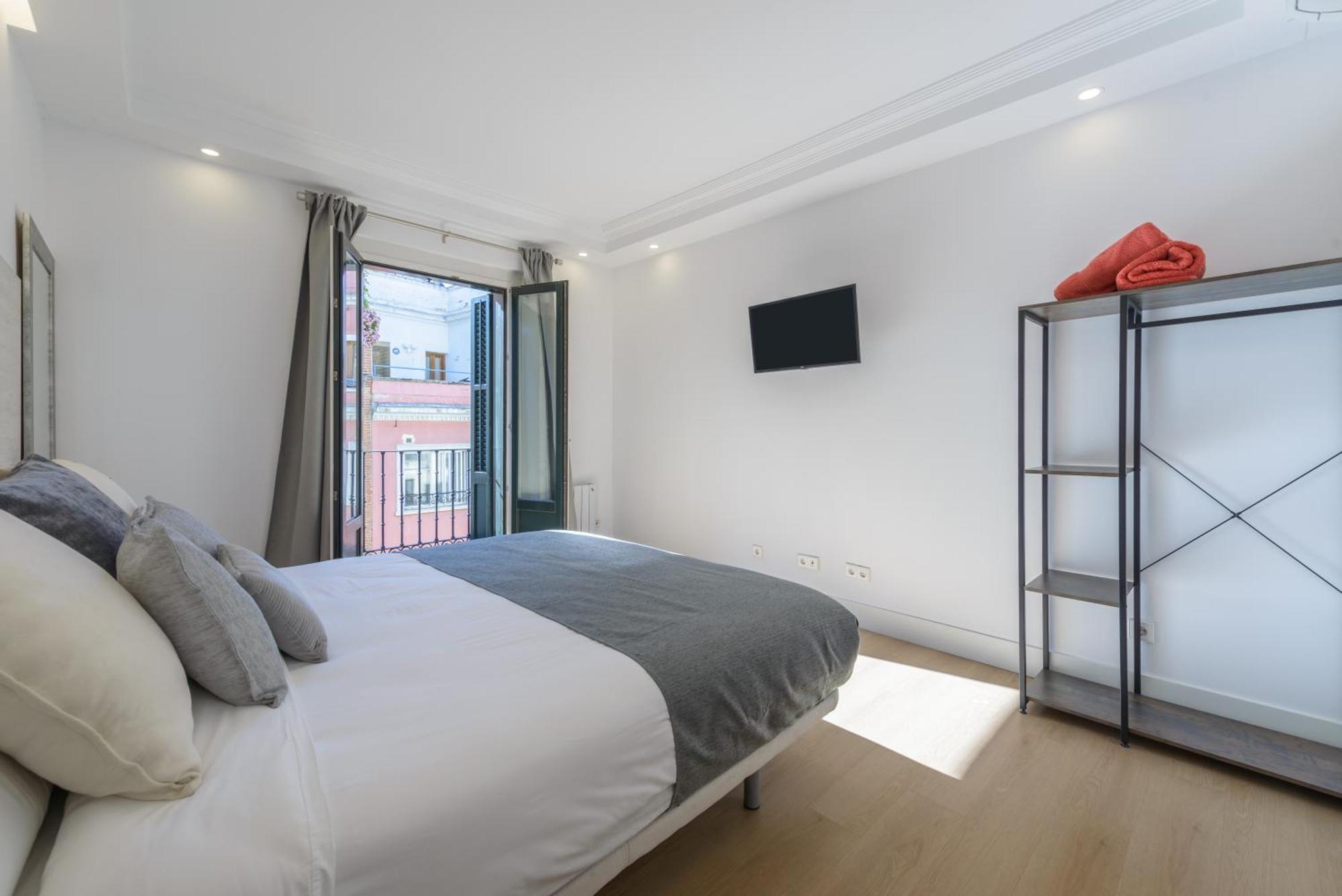 Gran Via New 2Br 1Bth Elevator Lejlighed Madrid Eksteriør billede