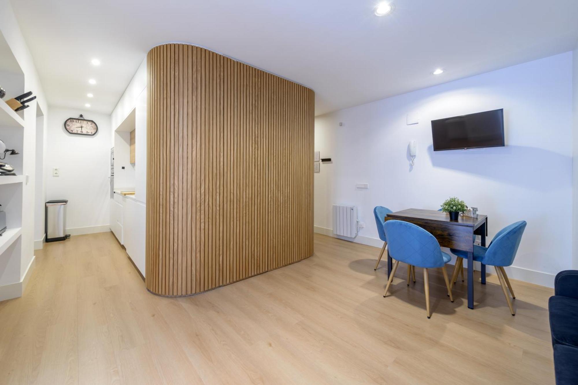 Gran Via New 2Br 1Bth Elevator Lejlighed Madrid Eksteriør billede