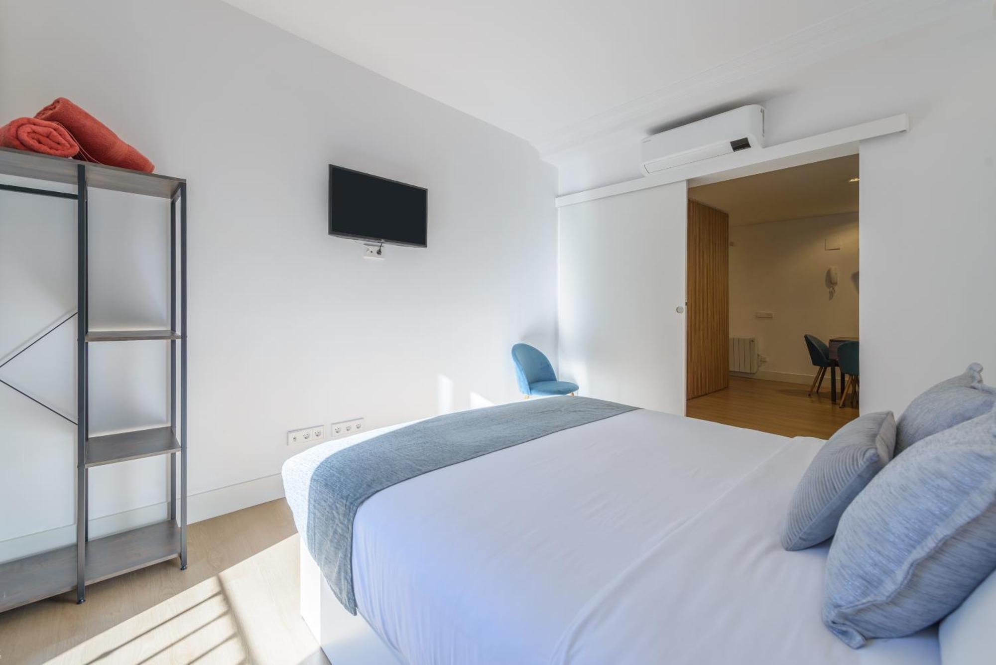 Gran Via New 2Br 1Bth Elevator Lejlighed Madrid Eksteriør billede